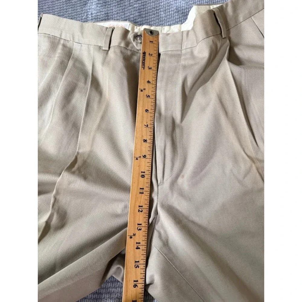 Brooks Brothers Vintage Khaki Chinos Pleated Cuffed Made in USA Tan Mens 40X29.